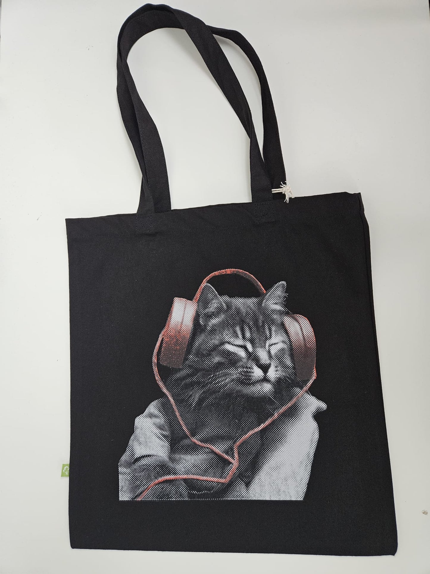 Cat with headphone Organic tote bag