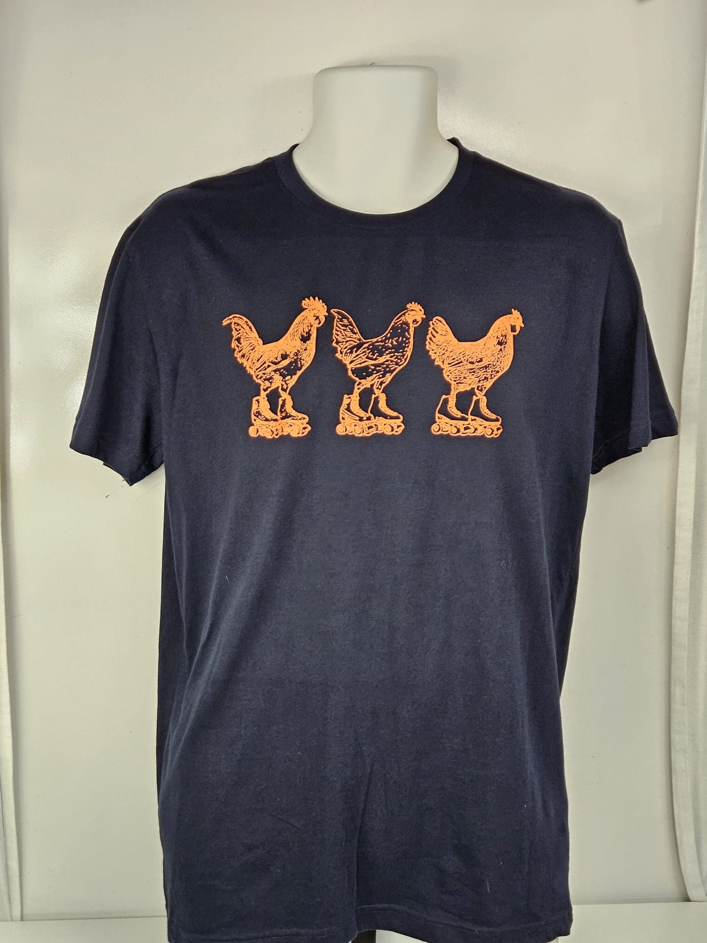 Roller skeating chickens mens t shirt