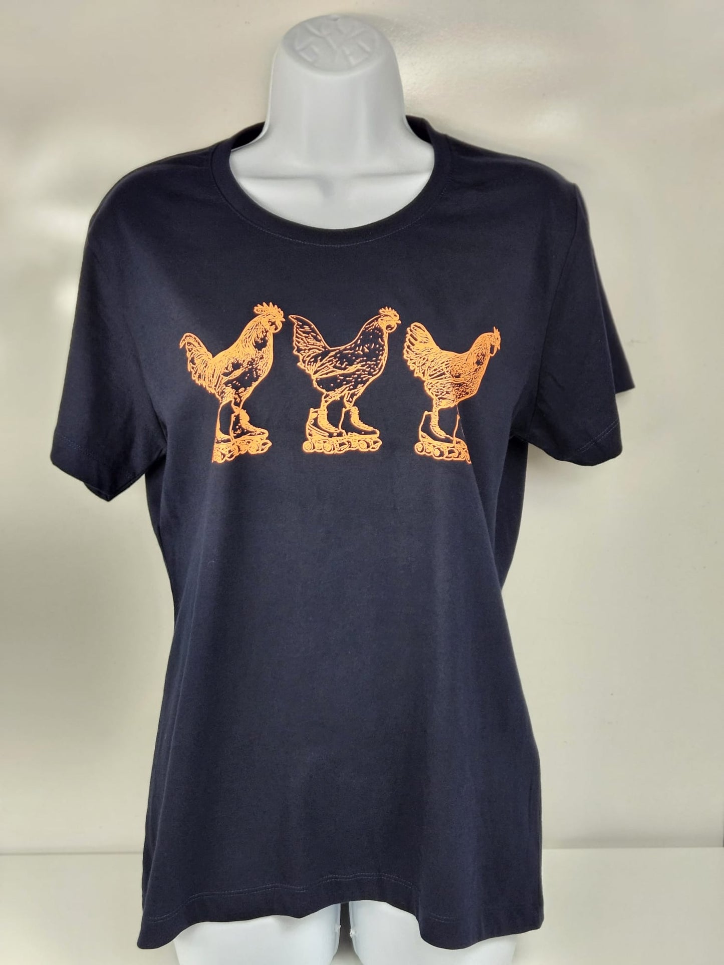 roller skateing chickens ladies t shirt