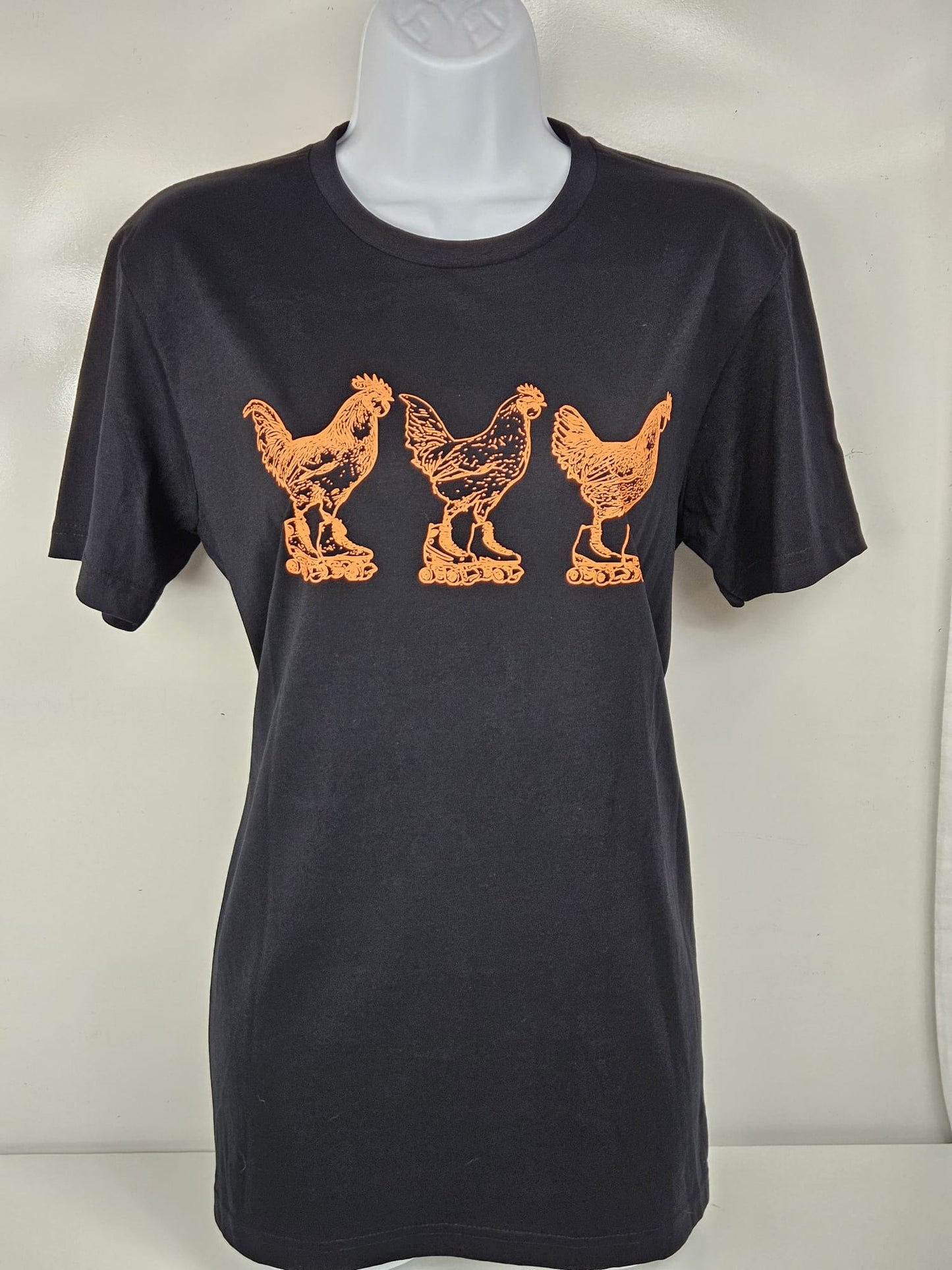 roller skateing chickens ladies t shirt